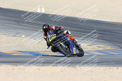 media/Jan-12-2025-CVMA (Sun) [[be1d2b16e3]]/Race 3-Amateur Supersport Middleweight/